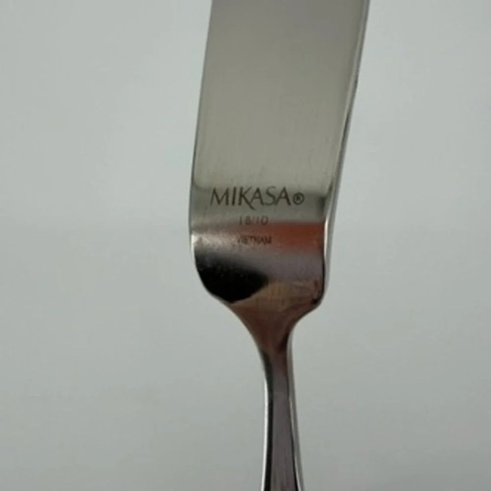 Mikasa French Countryside Butter Spreader 18/10 Stainless Steel Glossy‎ 7in